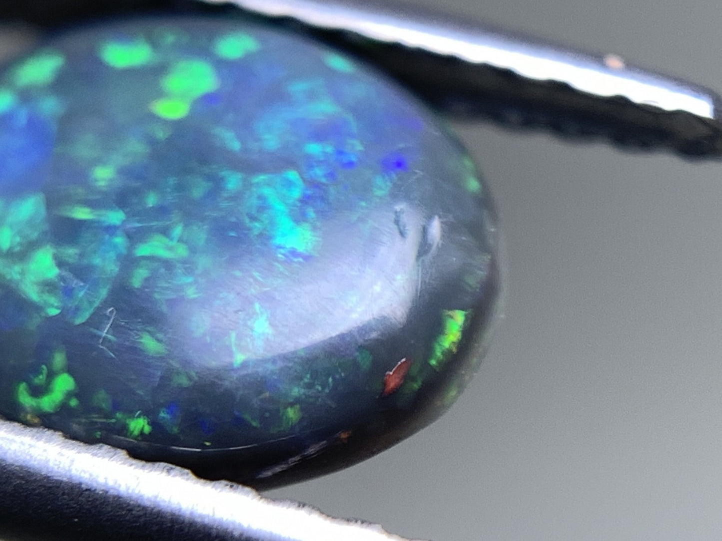 ブラックオパール 天然 1.123ct 宝石ソーティング付き 8.6㎜×6.9㎜×2.7㎜ ルース( 裸石 ) 5463Y