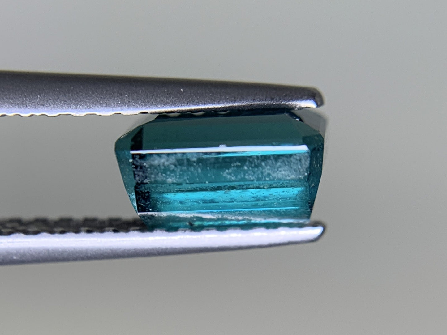 トルマリン 1.514ct 宝石ソーティング付き 6.8㎜×5.5㎜×4.1㎜ ルース( 裸石 ) 3266Y