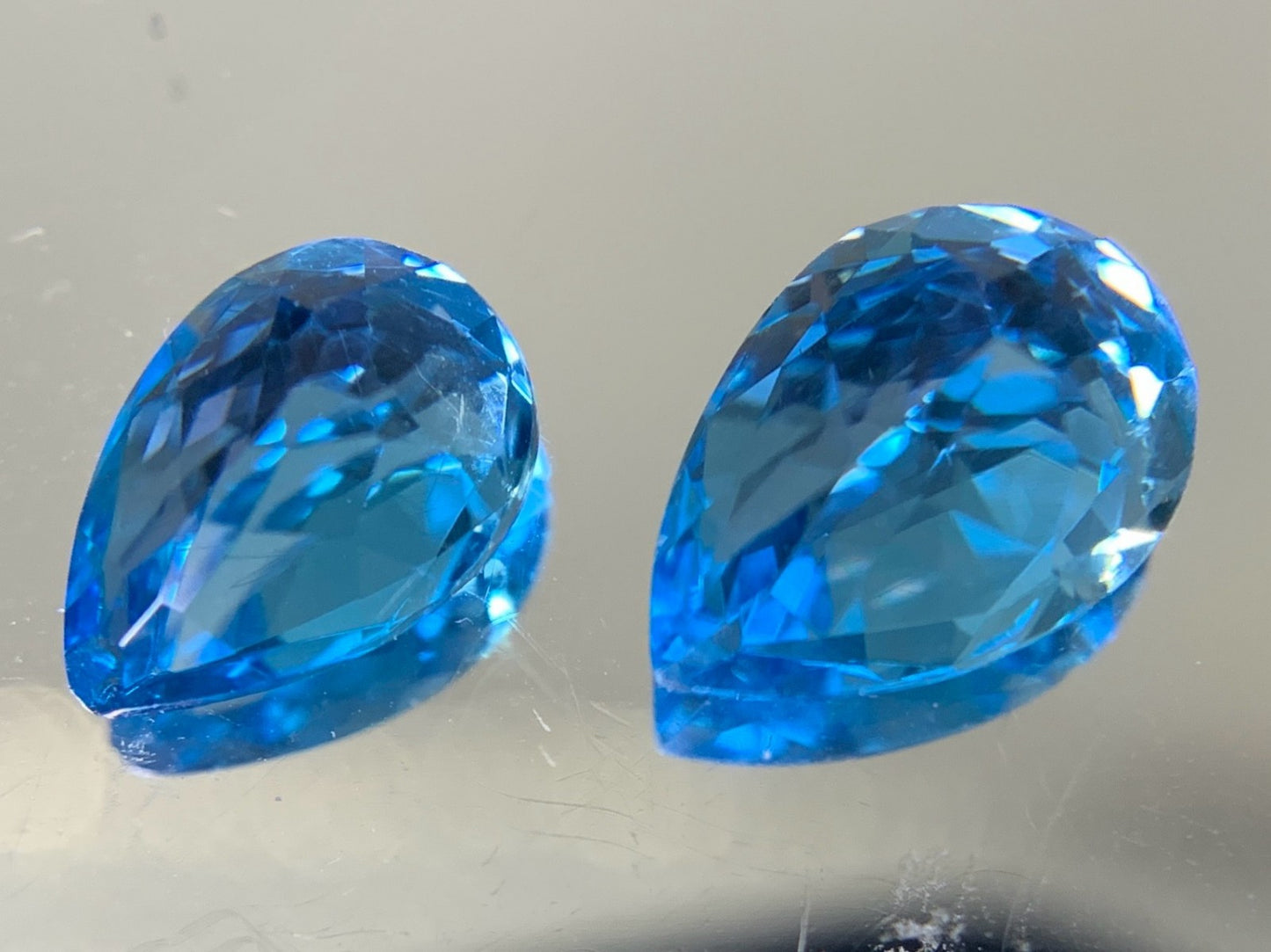 ブルートパーズ 2点セット 1.861ct 1.376ct 宝石ソーティング付き ルース( 裸石 ) 2223Y