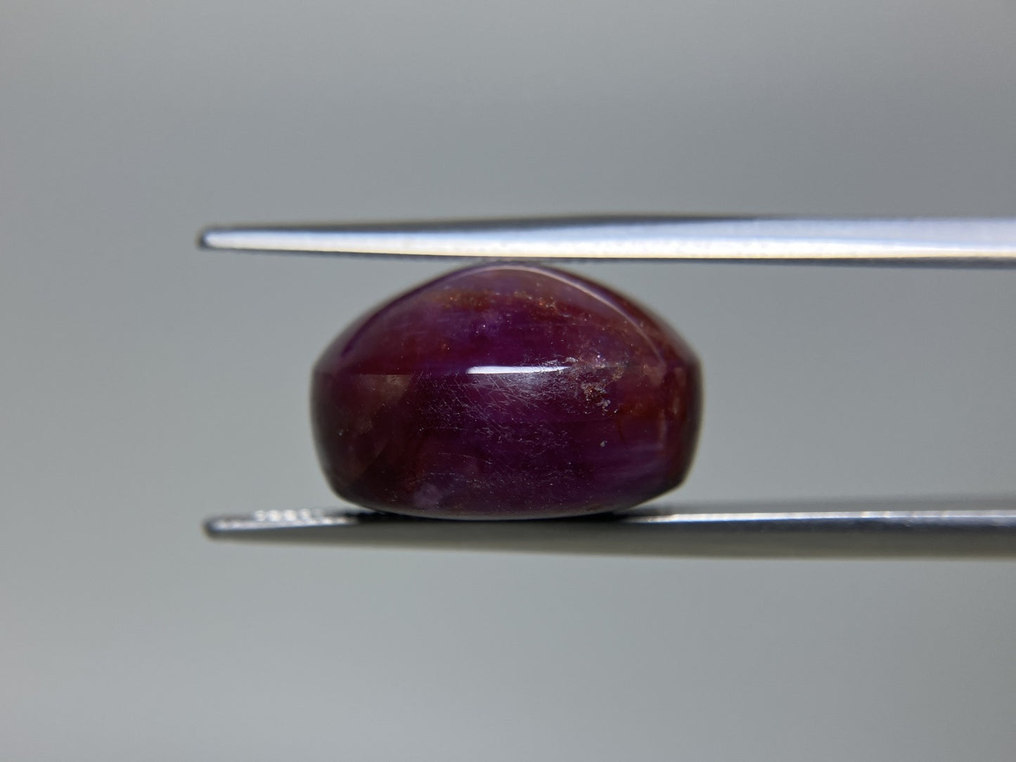 スタールビー 天然 22.766ct 宝石ソーティング付き 15.5㎜×12.6㎜×9.9㎜ ルース( 裸石 ) 5993YY