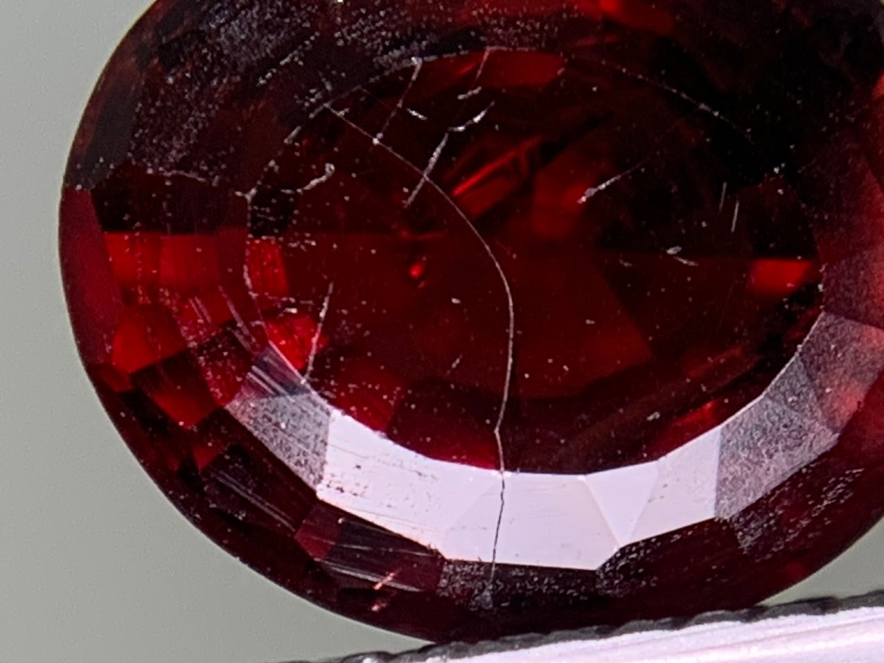 ガーネット 4.702ct 宝石ソーティング付き 10.6㎜×9.1㎜×6.1㎜ ルース( 裸石 ) 3846Y
