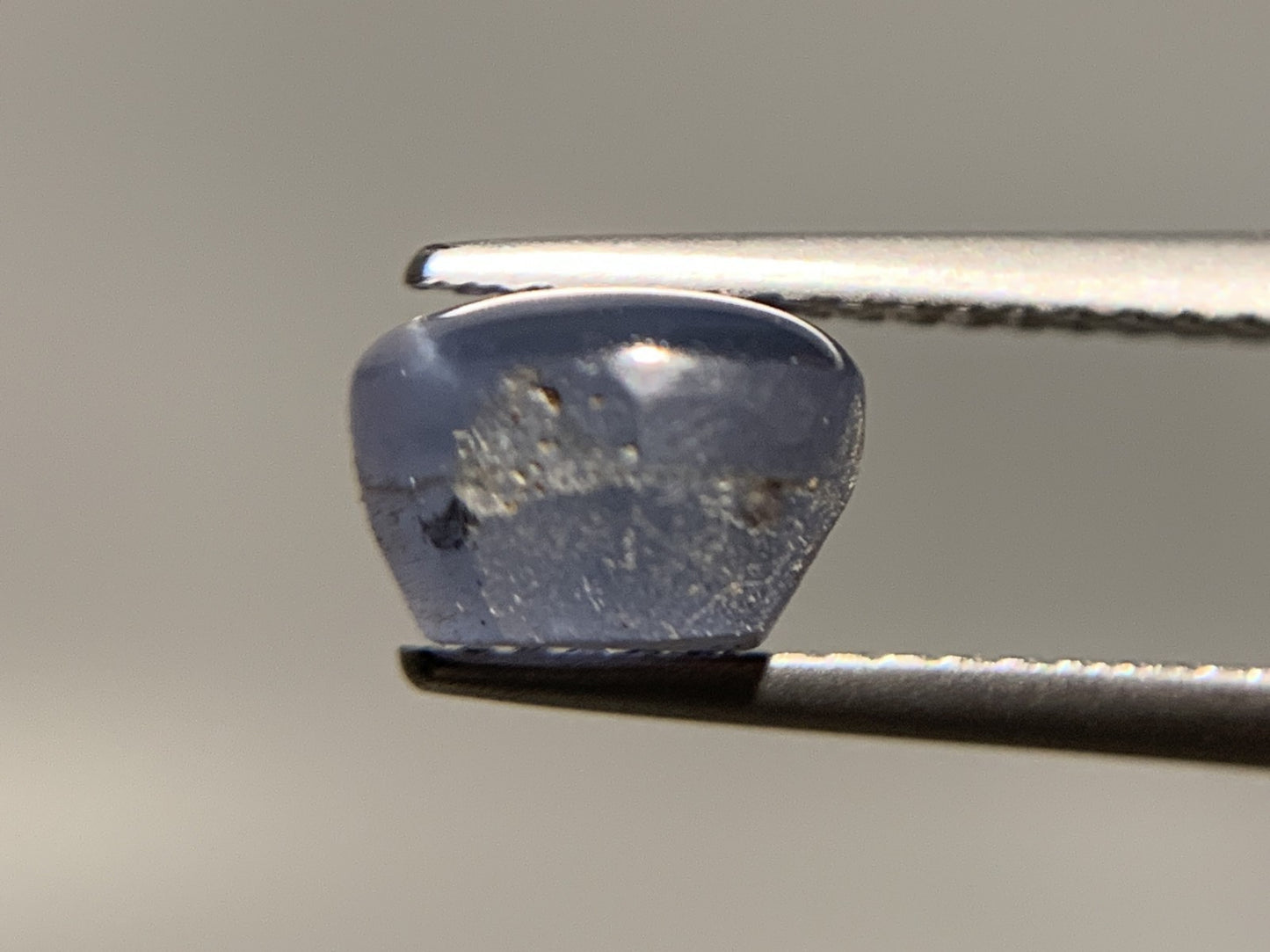 スターサファイア 天然 3.430ct 宝石ソーティング付き 7.6㎜×7.5㎜×5.2㎜ ルース( 裸石 ) 6513Y