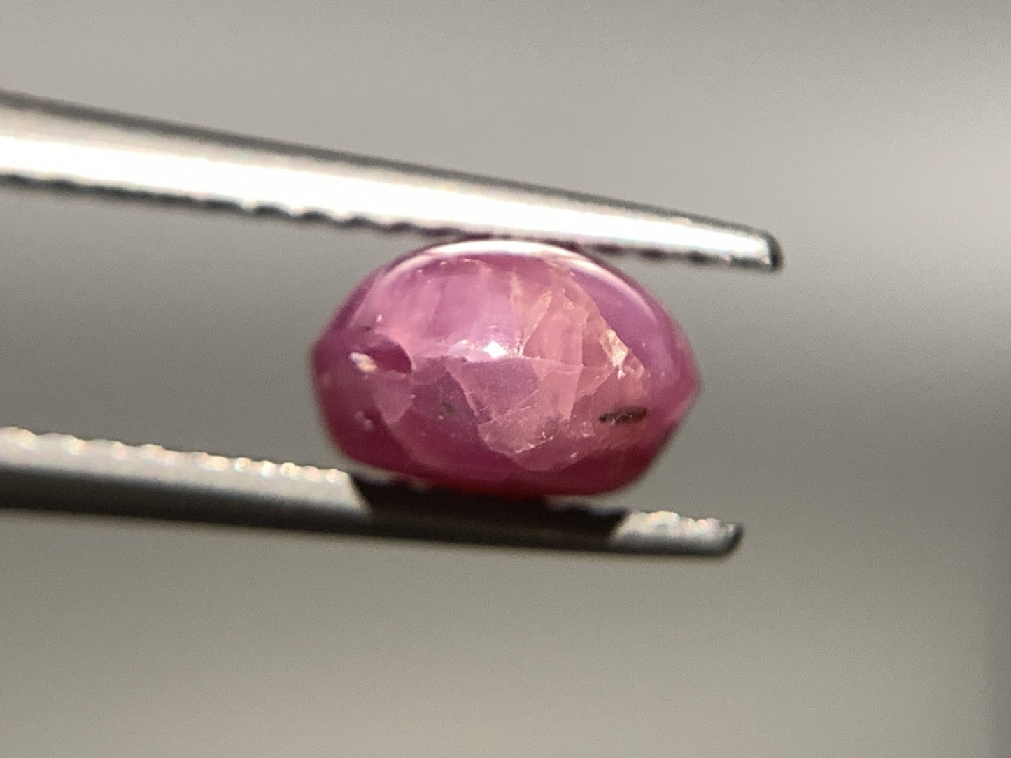 スターサファイア 3.654ct 宝石ソーティング付き 9.1㎜×7.3㎜×4.8㎜ 天然 ルース( 裸石 ) 4700Y