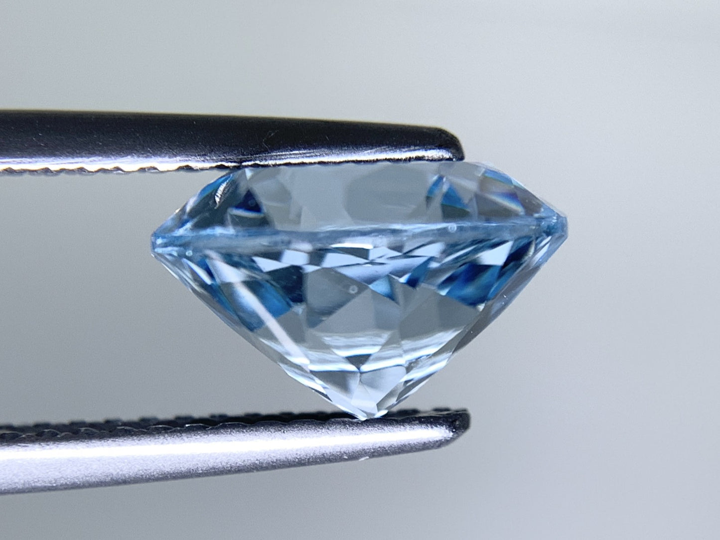 アクアマリン 天然 3.327ct 宝石ソーティング付き 10.1㎜×10.1㎜×6.2㎜ ルース( 裸石 ) 7372Y