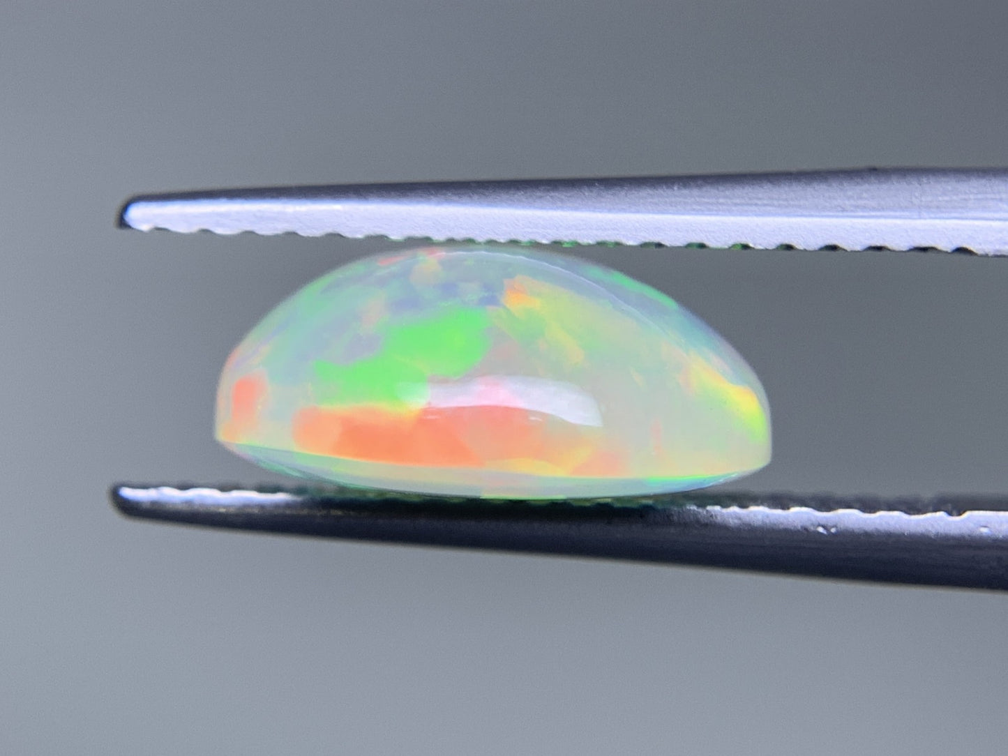 オパール 2.669ct 宝石ソーティング付き 11.3㎜×9.2㎜×5.1㎜ ルース( 裸石 ) 3339Y
