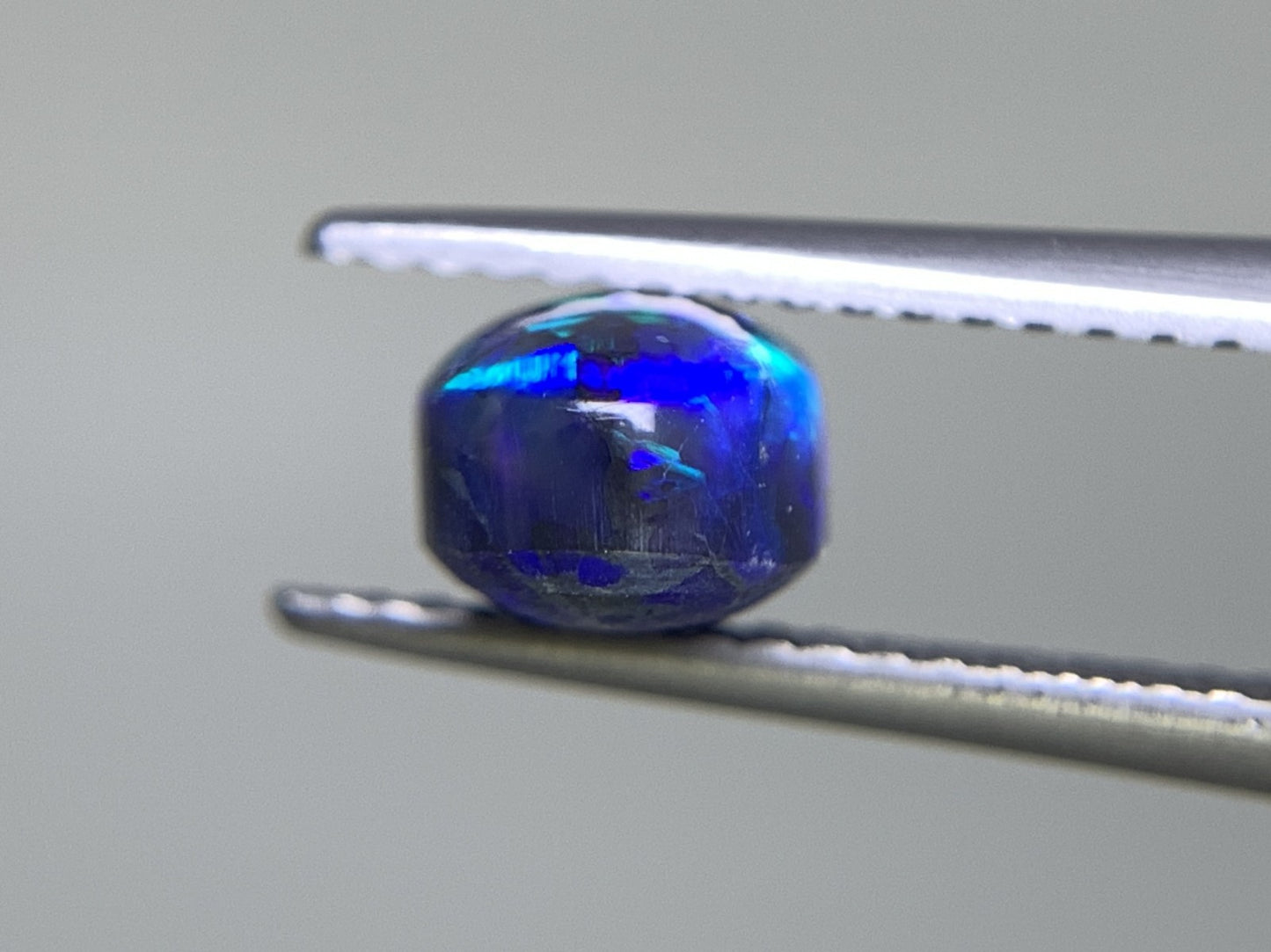 ブラックオパール 1.888ct 宝石ソーティング付き 9.8㎜×5.8㎜×4.9㎜ ルース( 裸石 ) 2296Y