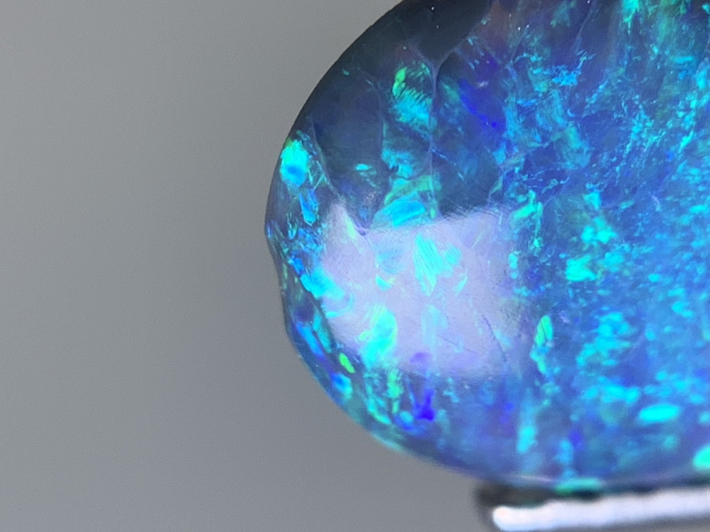 ブラックオパール 天然 1.601ct 宝石ソーティング付き 11.2㎜×8.4㎜×2.7㎜ ルース( 裸石 ) 7506Y
