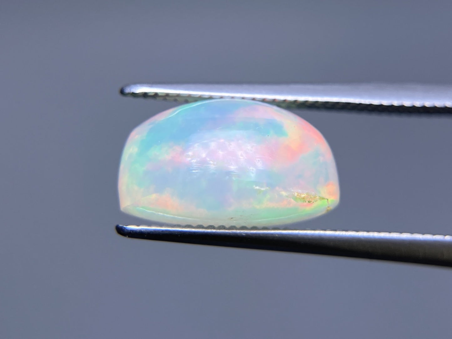 オパール 3.744ct 宝石ソーティング付き 12.2㎜×8.1㎜×7.1㎜ ルース( 裸石 ) 4321S