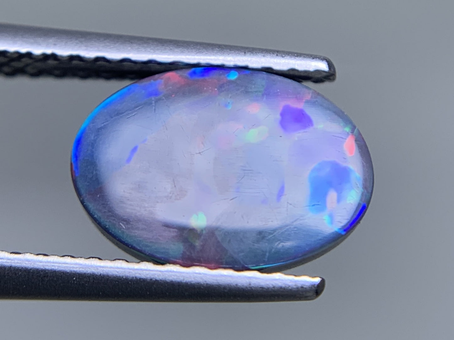 ブラックオパール 天然 1.283ct 中央宝石ソーティング付き 10.0㎜×7.1㎜×2.6㎜ ルース( 裸石 ) 7526Y