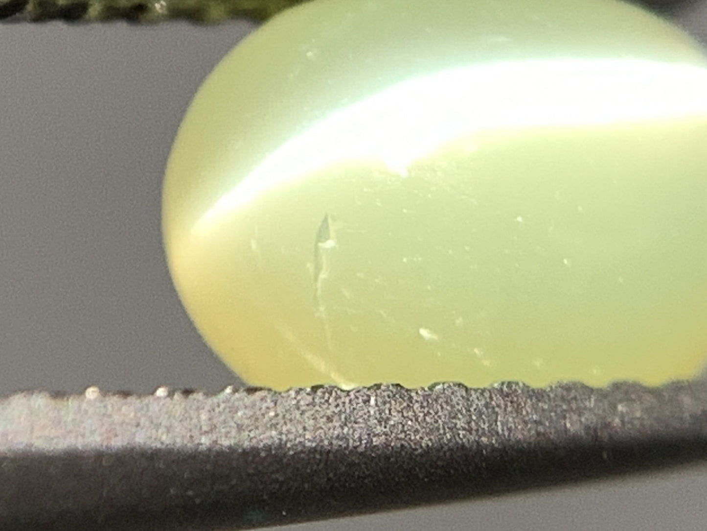クリソベリルキャッツアイ 天然 1.653ct 宝石ソーティング付き 7.3㎜×5.1㎜×4.3㎜ ルース( 裸石 ) 6753Y