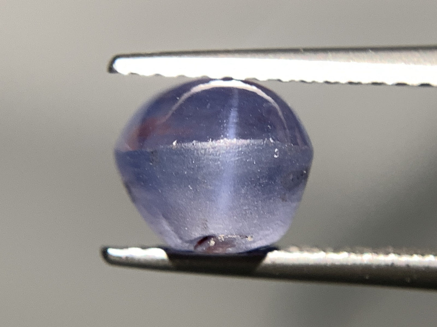 スターサファイア 天然 4.071ct 中央宝石ソーティング付き 8.2㎜×7.4㎜×6.3㎜ ルース( 裸石 ) 5634Y