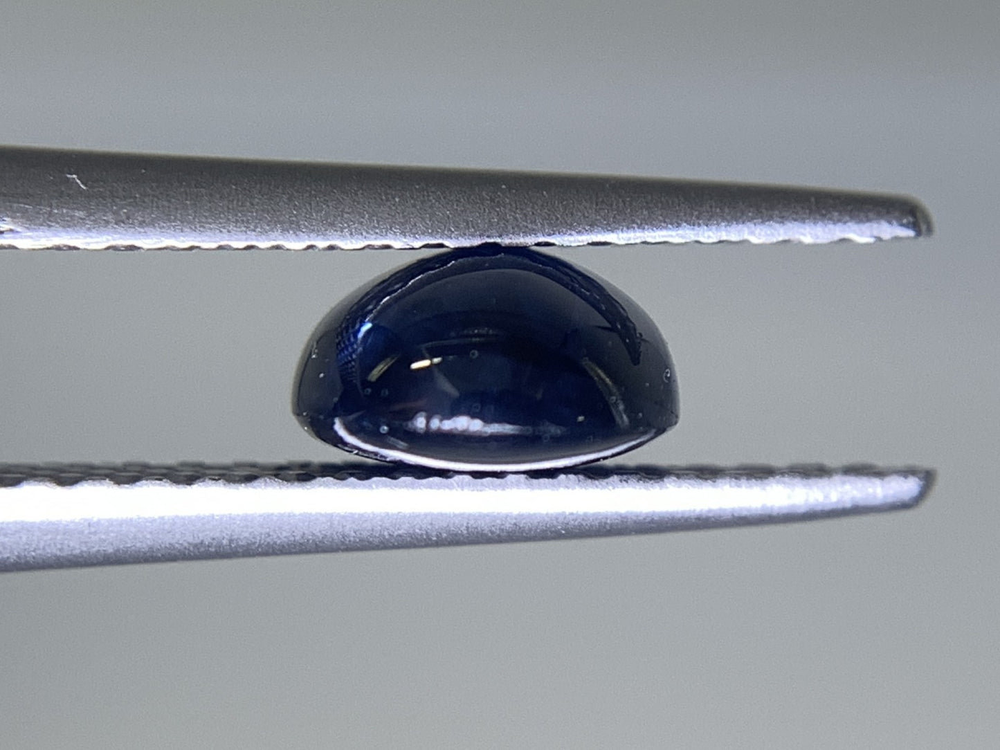 サファイア 1.839ct 宝石ソーティング付き 7.9㎜×6.1㎜×3.4㎜ ルース( 裸石 ) 2352Y