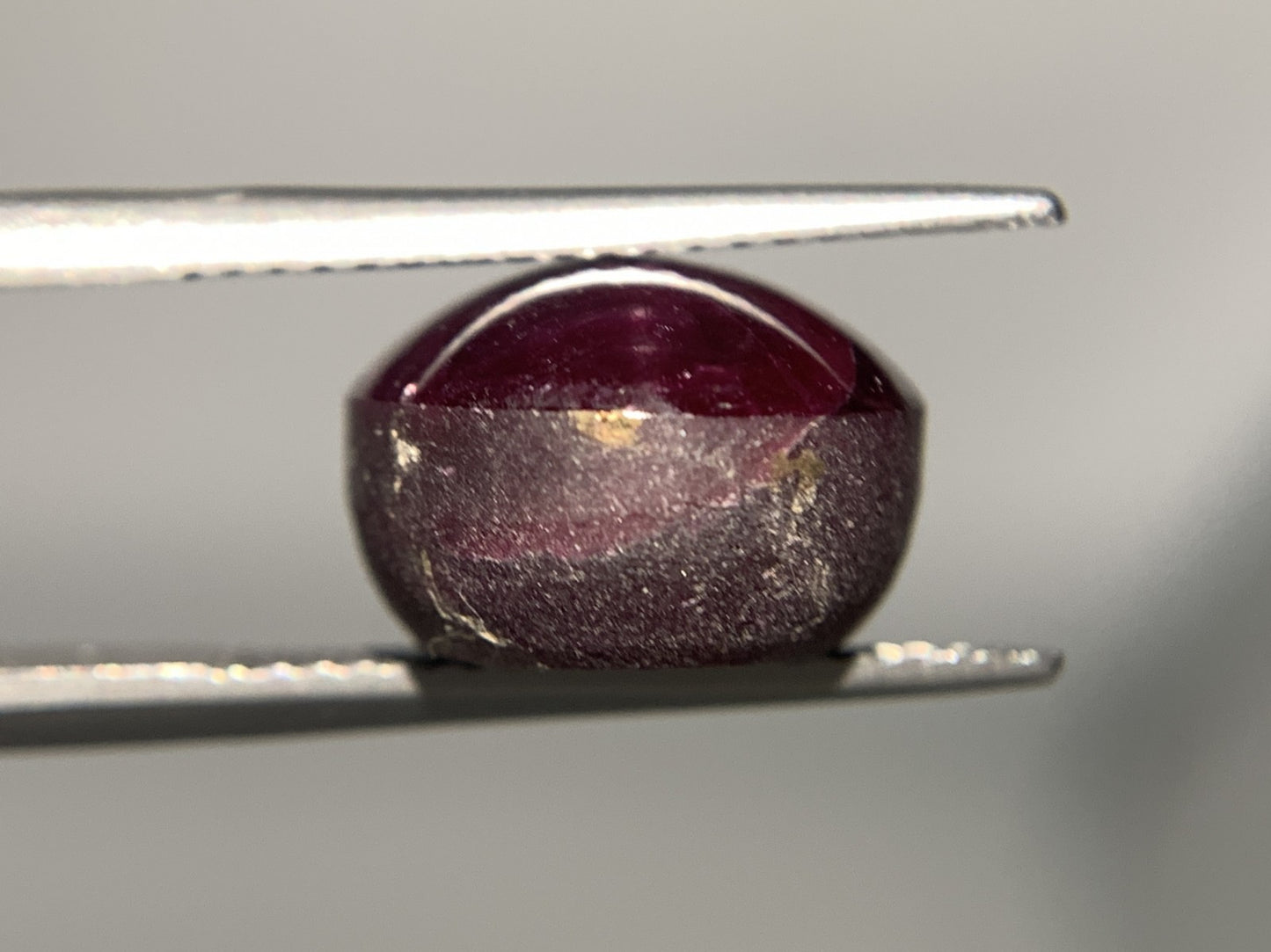 スタールビー 天然 14.763ct 宝石ソーティング付き 13.6㎜×11.6㎜×7.8㎜ ルース( 裸石 ) 5698Y