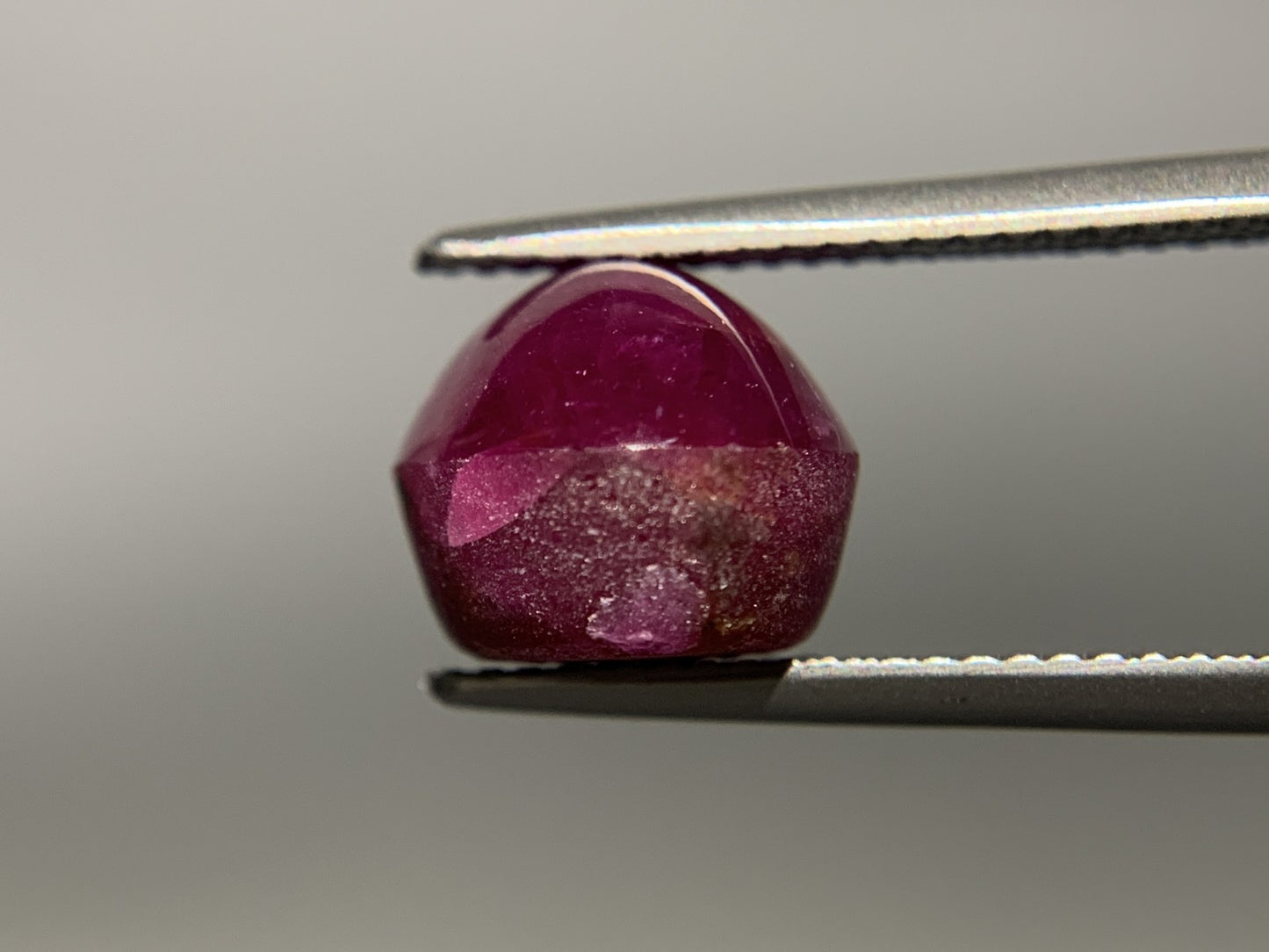 宝石ソーティング付き　 天然 スタールビー　 11.475ct　 縦12.1㎜×横10.2㎜×高さ8.8㎜　 ルース（ 裸石 ）　 1430Y