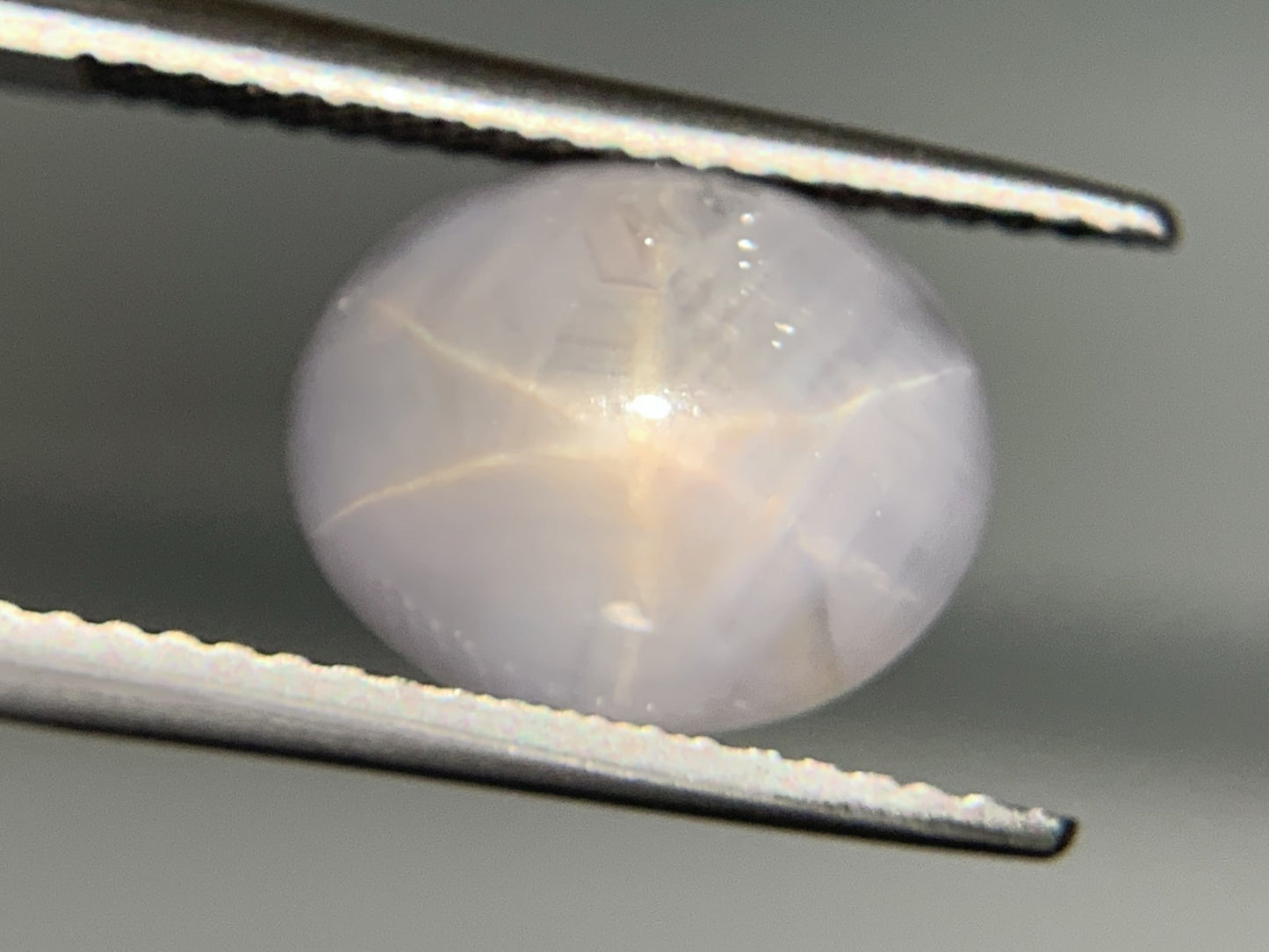スターサファイア　5.892ct　宝石ソーティング付き　10.8㎜×9.0㎜×5.2㎜　 ルース（ 裸石 ）　 1770Y