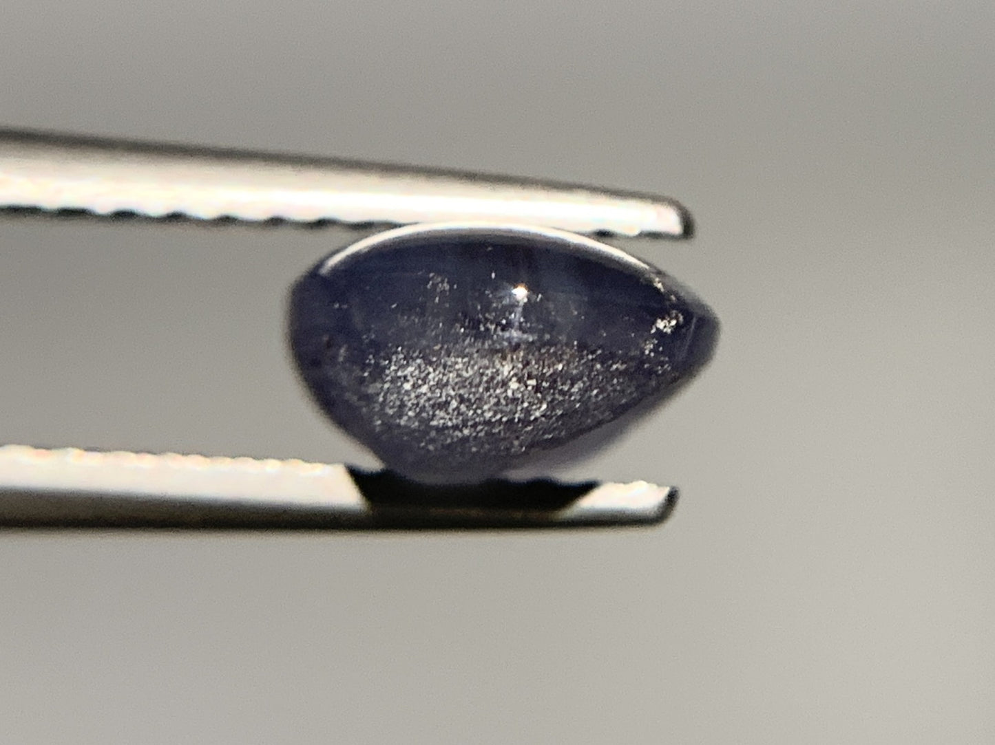 スターサファイア　3.128ct　宝石ソーティング付き　9.5㎜×7.3㎜×4.3㎜　 ルース（ 裸石 ）　 1771Y