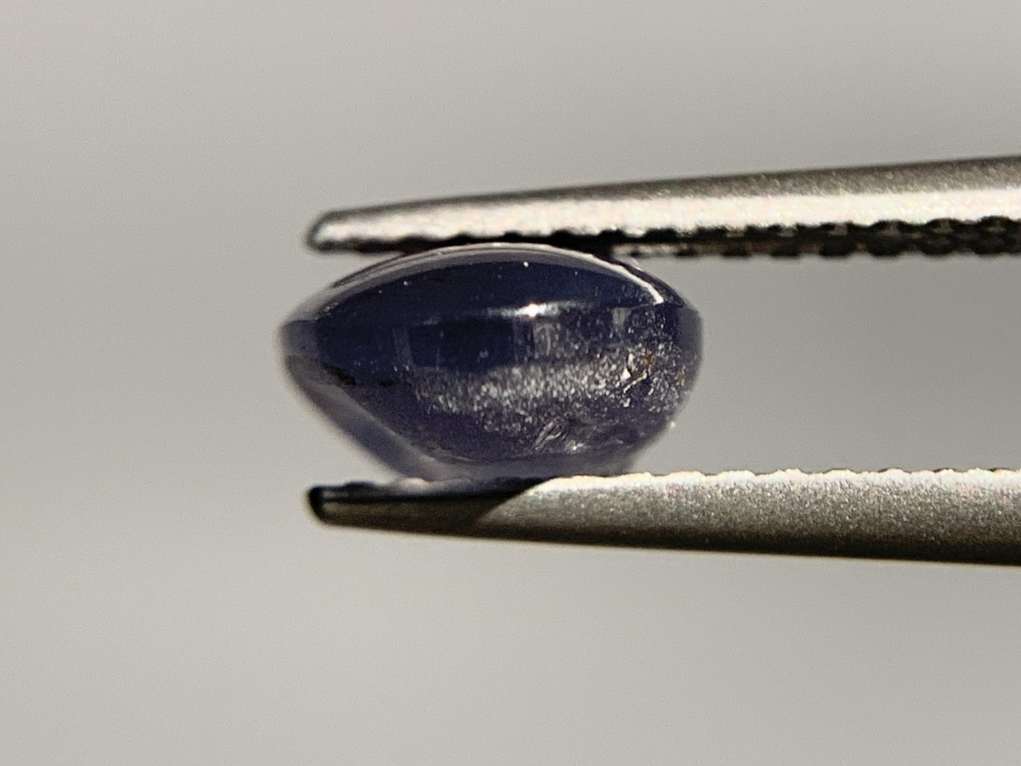 スターサファイア　3.128ct　宝石ソーティング付き　9.5㎜×7.3㎜×4.3㎜　 ルース（ 裸石 ）　 1771Y