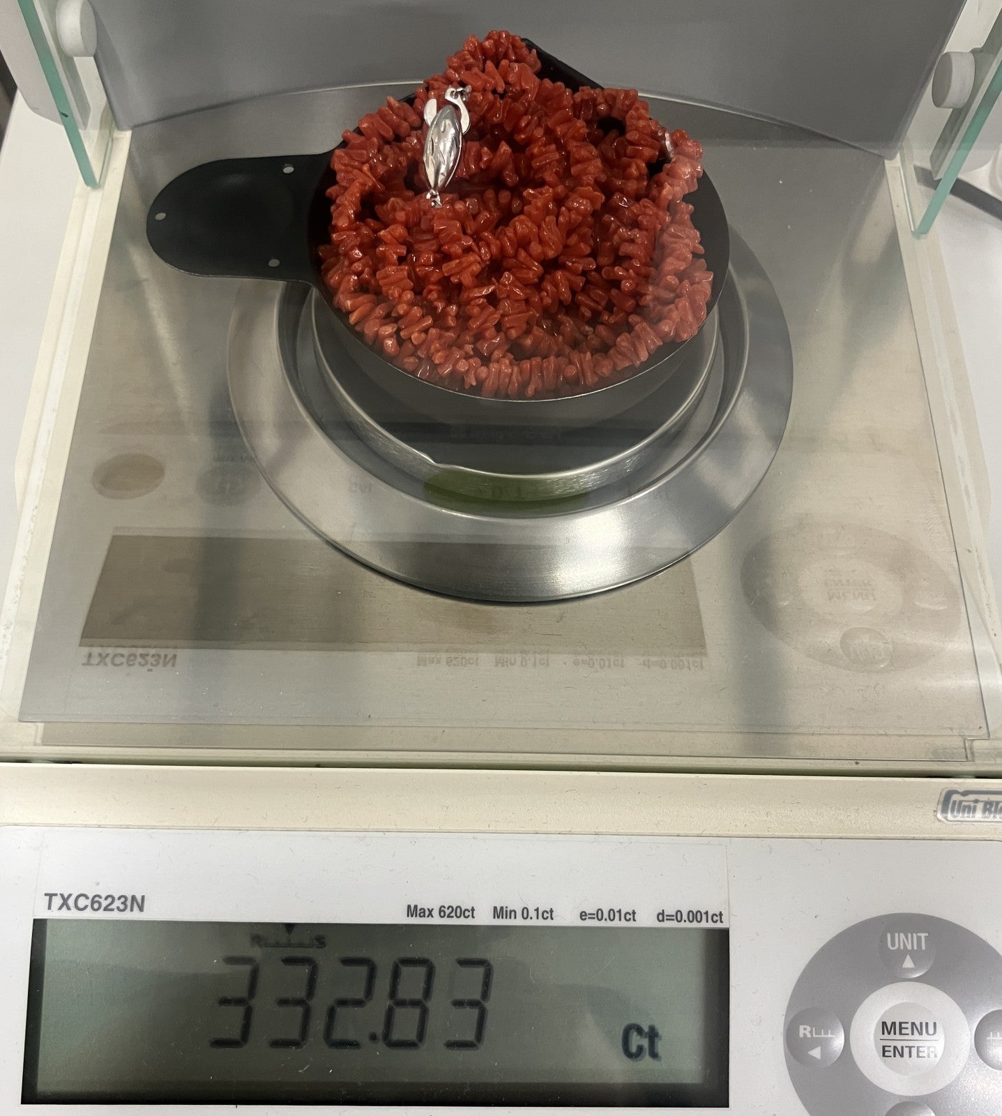宝石鑑別書付き　天然珊瑚　ネックレス　332.83ct  全長約62cm 2083YY
