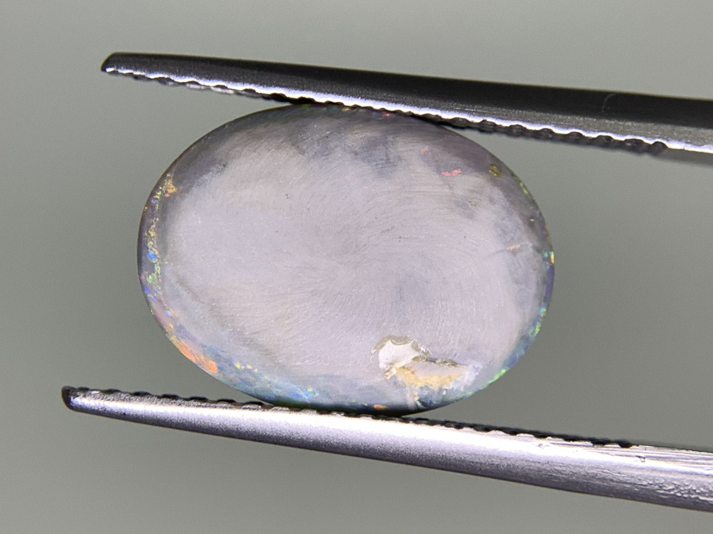 ブラックオパール 2.707ct 宝石ソーティング付き  12.5㎜×9.3㎜×3.8㎜  ルース（ 裸石 ） 2460Y