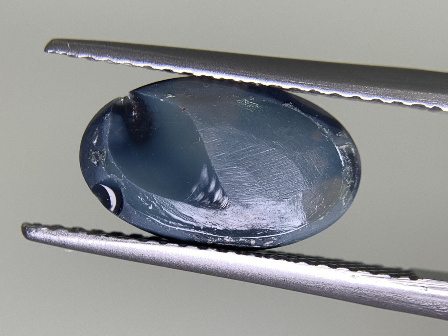 ブラックオパール 1.778ct 宝石ソーティング付き  12.0㎜×7.4㎜×3.5㎜  ルース（ 裸石 ） 2601Y