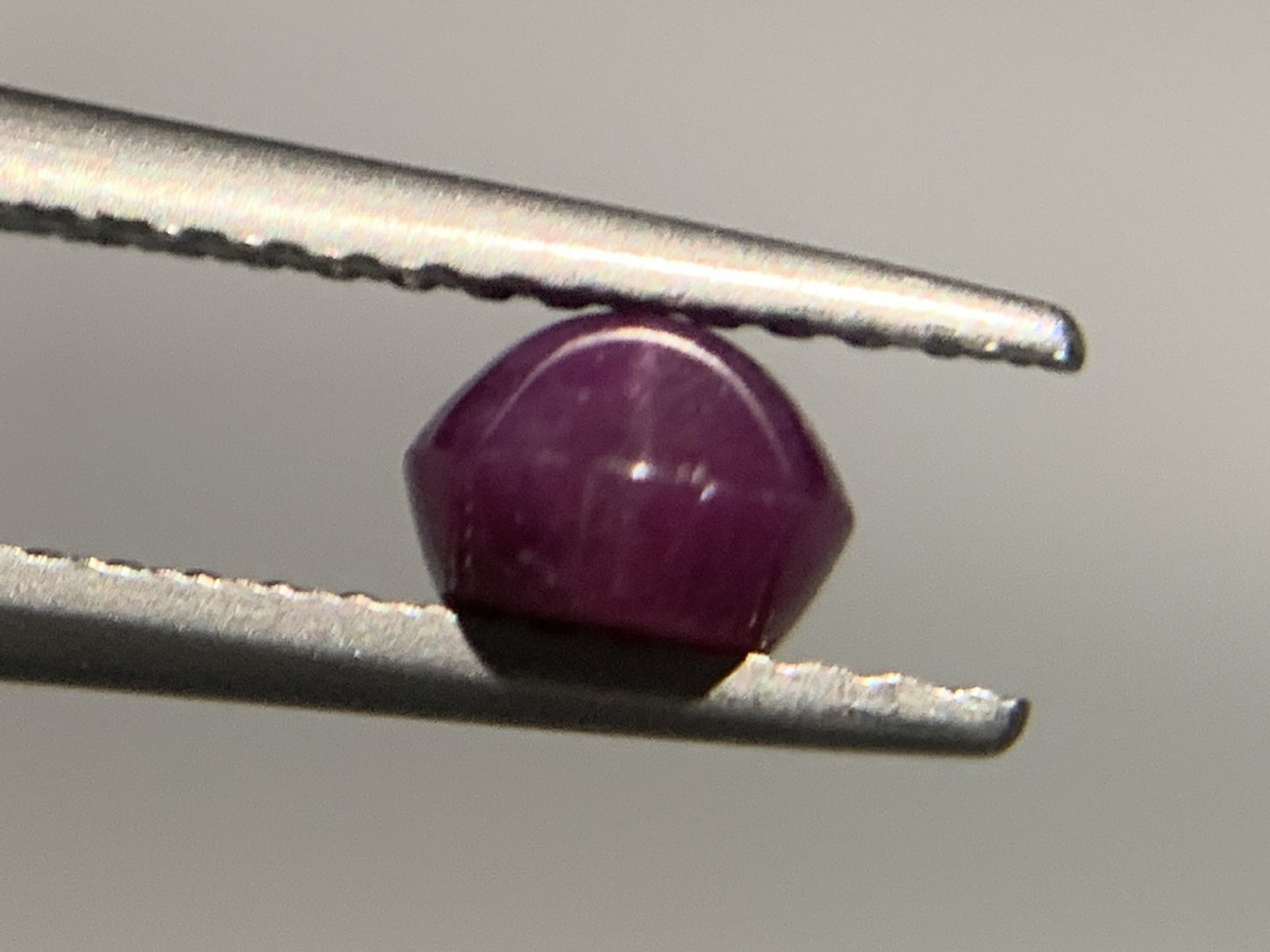 スターサファイア 1.326ct 宝石ソーティング付き 6.7㎜×5.0㎜×3.6㎜ ルース（ 裸石 ） 2716Y