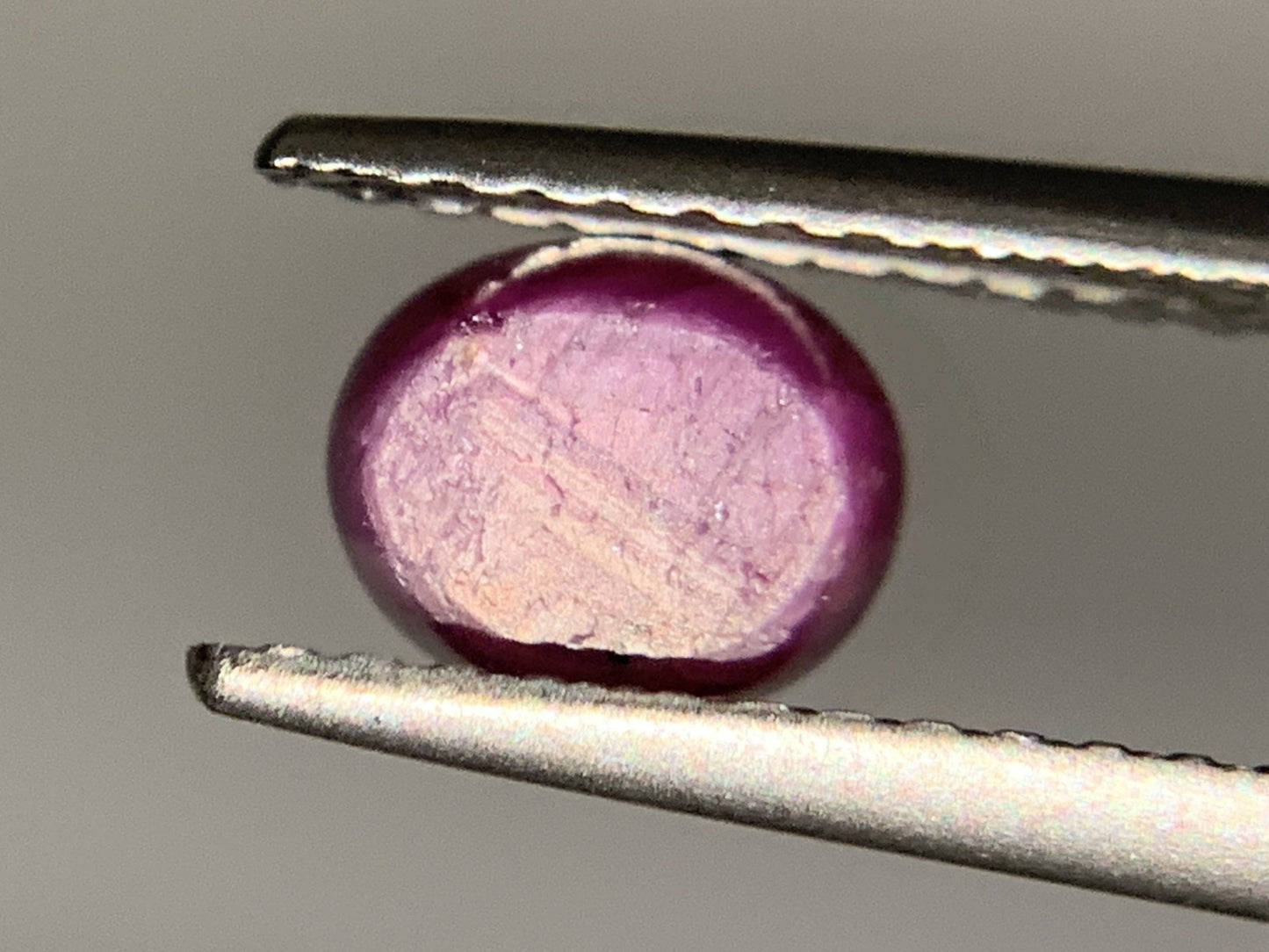 スターサファイア 1.227ct  宝石ソーティング付き  5.9㎜×5.0㎜×3.8㎜  ルース（ 裸石 ） 2723Y