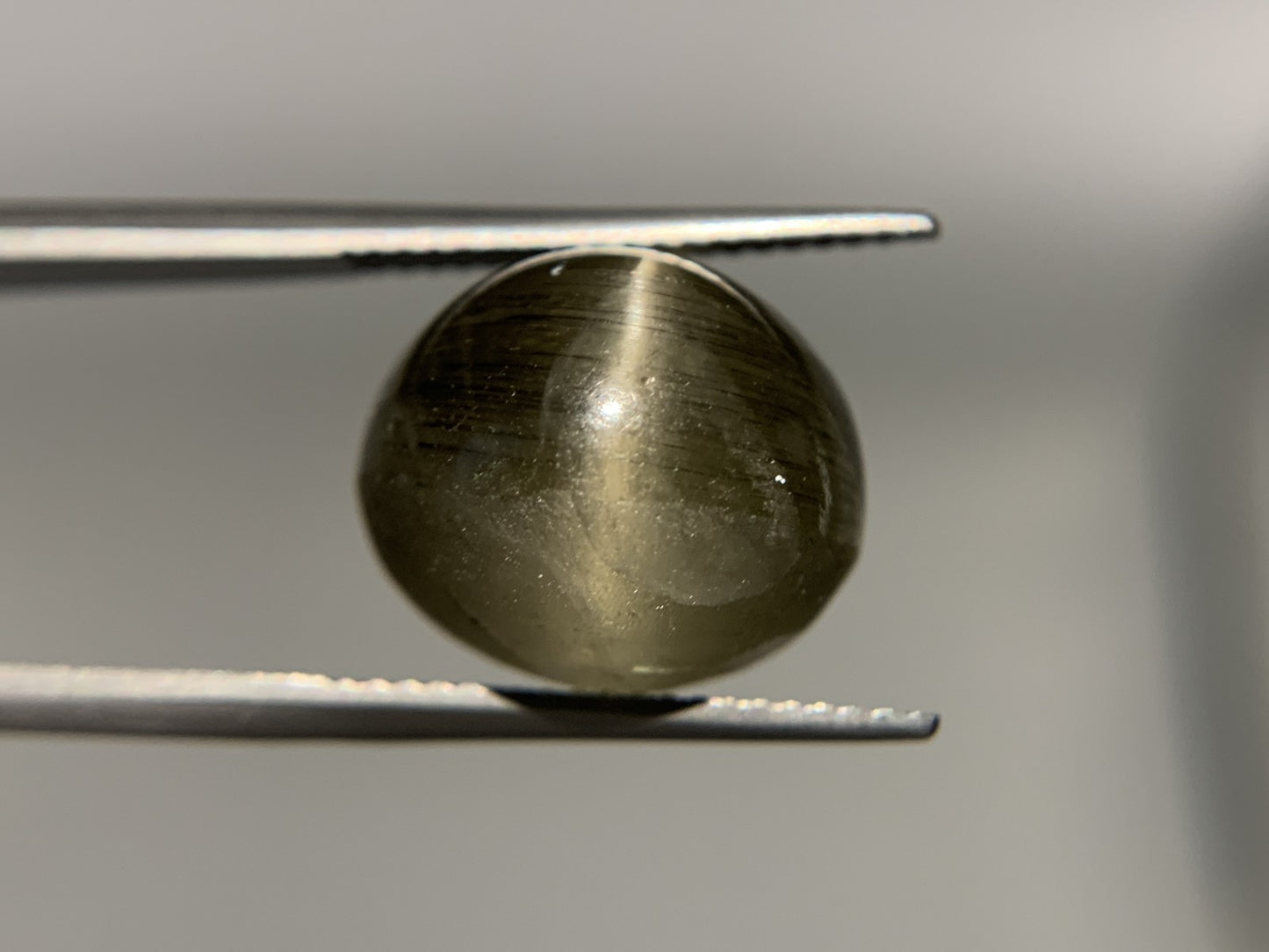 アパタイトキャッツアイ 22.820ct 宝石ソーティング付き  14.6㎜×14.4㎜×12.5㎜  ルース（ 裸石 ） 2838Y