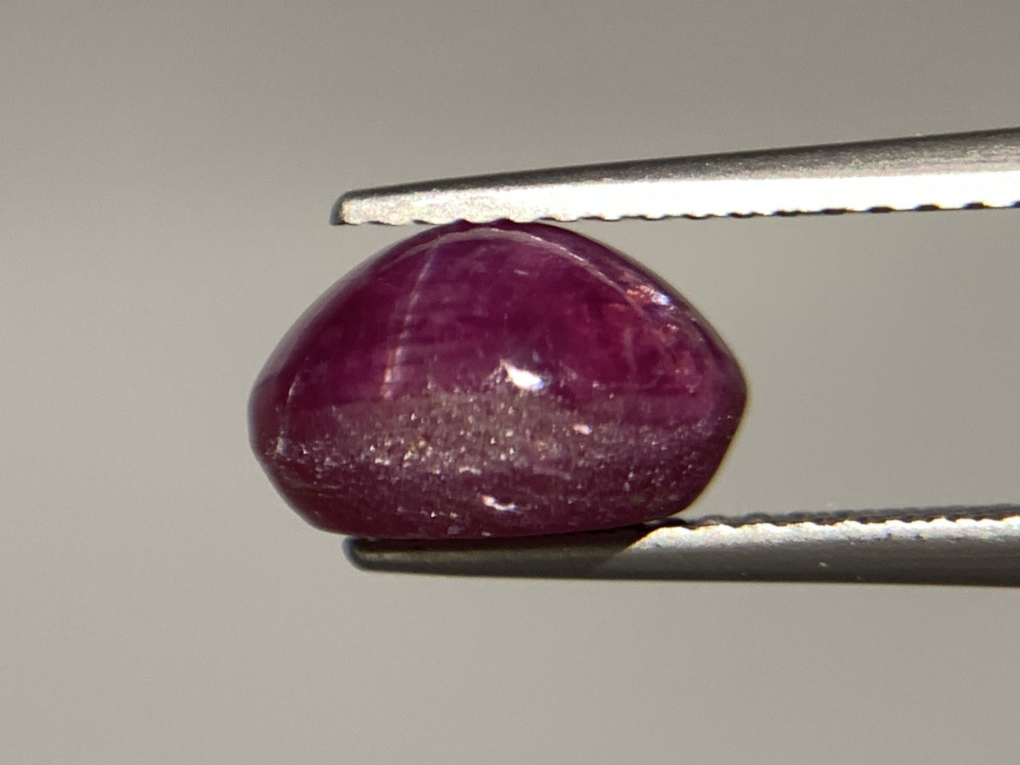 スタールビー 5.419ct 宝石ソーティング付き  10.0㎜×8.0㎜×6.2㎜  ルース（ 裸石 ） 2997Y