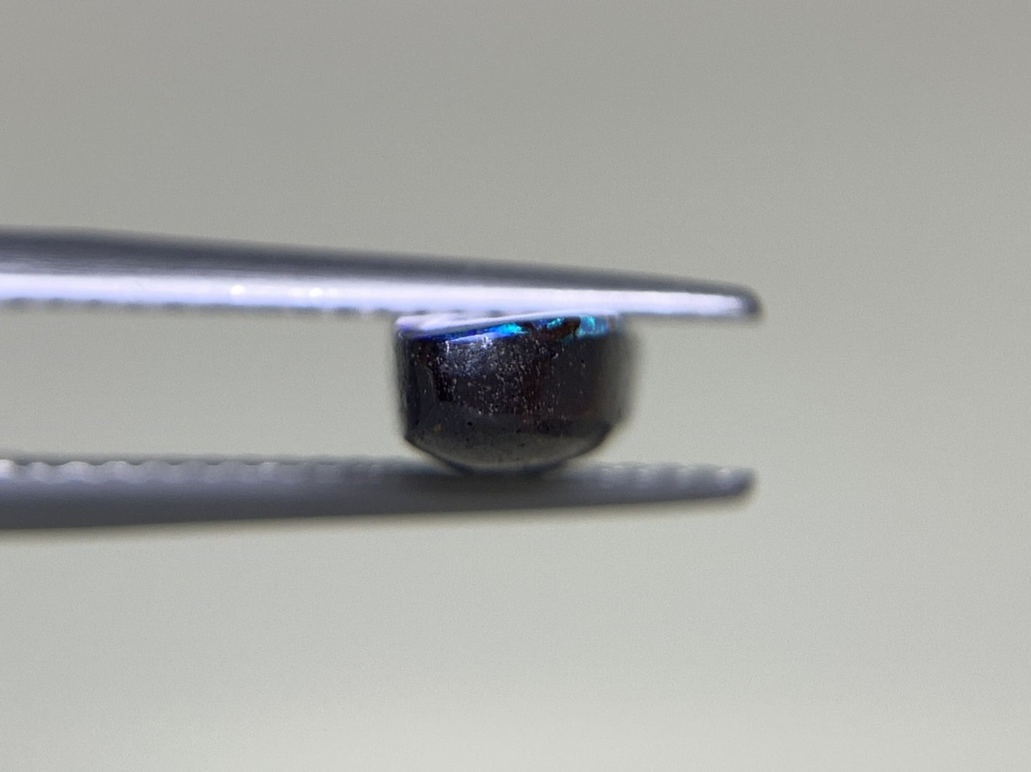 ボルダーオパール 3.429ct 宝石ソーティング付き  15.1㎜×6.0㎜×3.6㎜  ルース（ 裸石 ） 3006Y