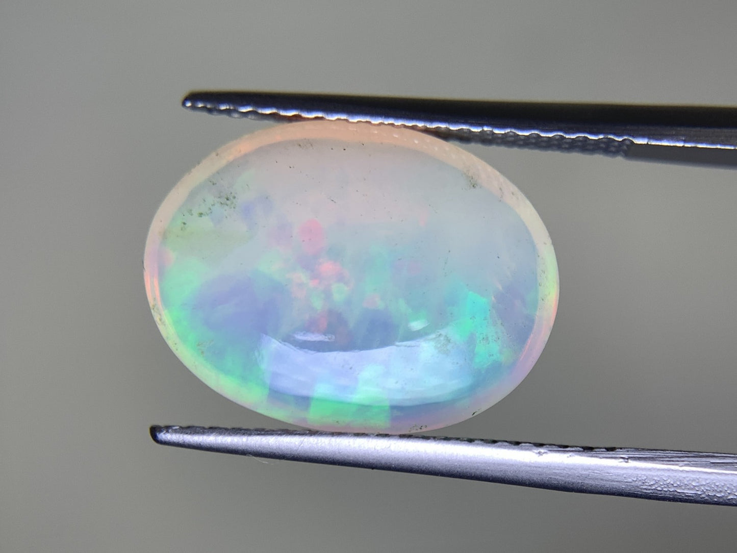 オパール 5.031ct 宝石ソーティング付き  15.4㎜×11.7㎜×6.1㎜  ルース（ 裸石 ） 3028Y