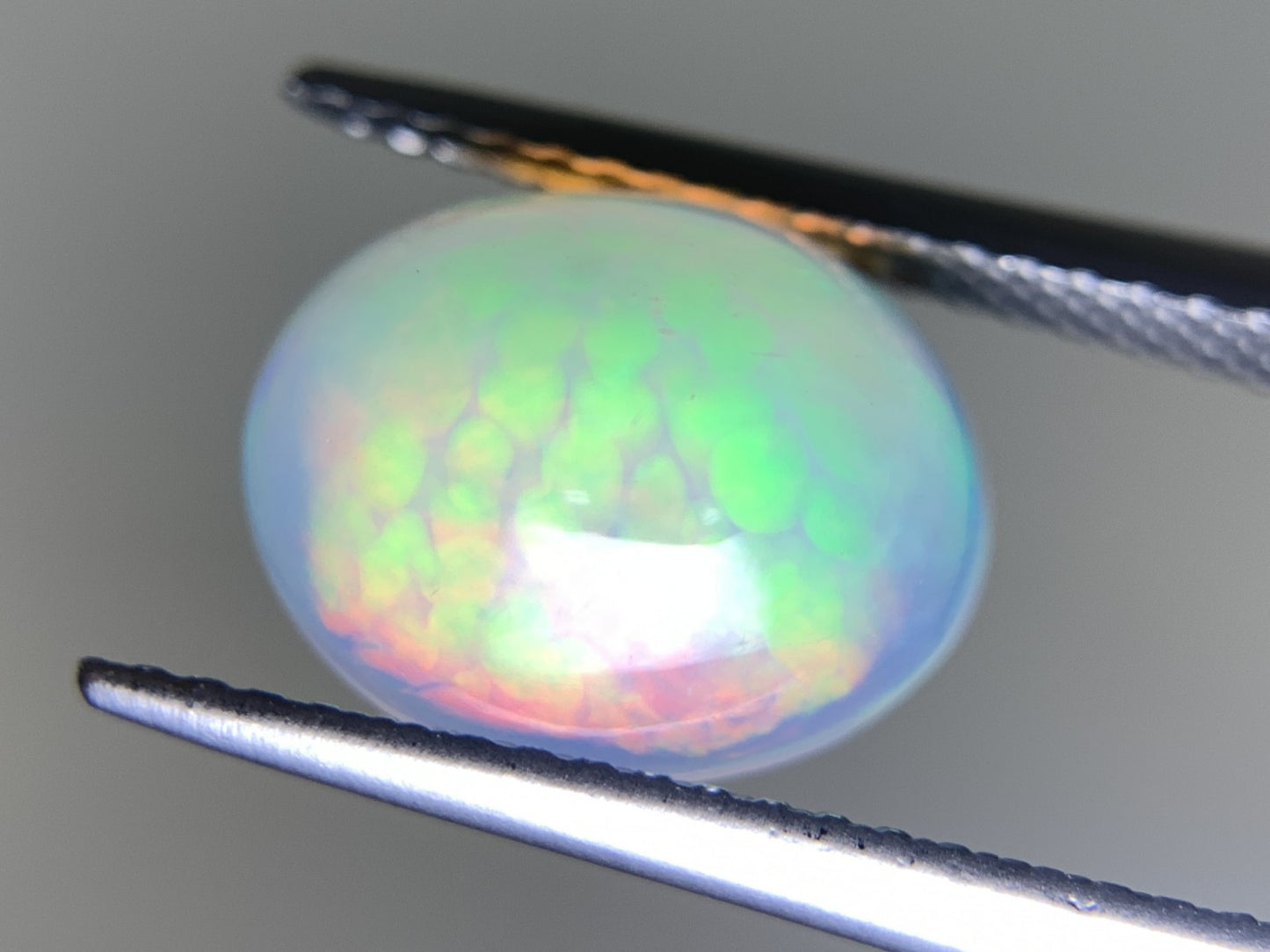 ハニカムオパール 1.904ct 半クリスタル 宝石ソーティング付き  10.9㎜×8.9㎜×4.8㎜  ルース（ 裸石 ） 3041Y
