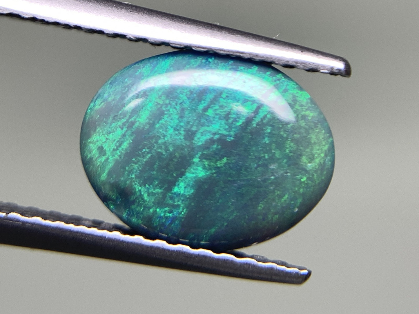 ブラックオパール 1.238ct 宝石ソーティング付き 9.7㎜×7.7㎜×2.5㎜ ルース（ 裸石 ） 3130Y