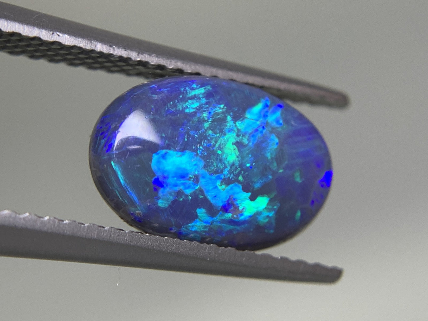 ブラックオパール 2.096ct 宝石ソーティング付き  11.2㎜×7.6㎜×4.0㎜  ルース（ 裸石 ） 3134Y