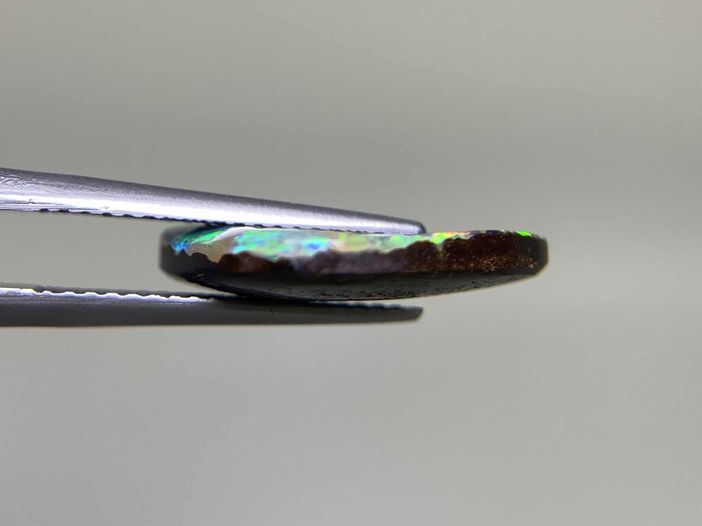 ボルダーオパール 4.592ct 宝石ソーティング付き  17.5㎜×10.2㎜×3.2㎜  ルース（ 裸石 ） 3154Y