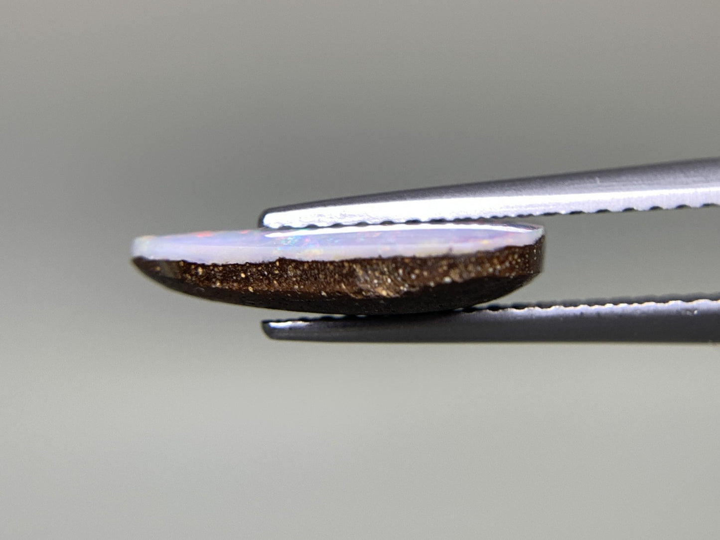 ボルダーオパール 2.647ct 宝石ソーティング付き  13.8㎜×9.0㎜×3.0㎜  ルース（ 裸石 ） 3159Y