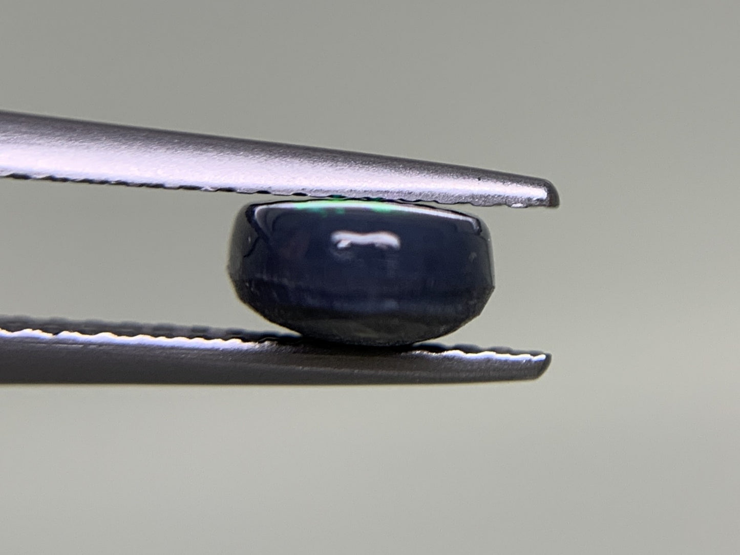 ブラックオパール 1.419ct 宝石ソーティング付き  10.0㎜×6.3㎜×3.3㎜  ルース（ 裸石 ） 3177Y