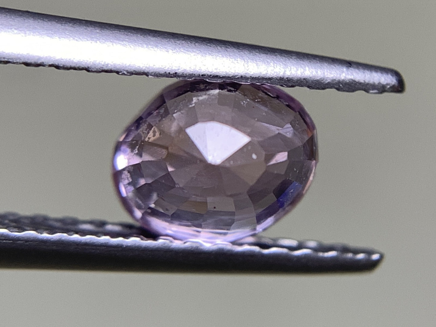 サファイア  1.160ct  中央宝石ソーティング付き  6.03㎜×4.99㎜×4.24㎜  ルース（ 裸石 ） 3211Y