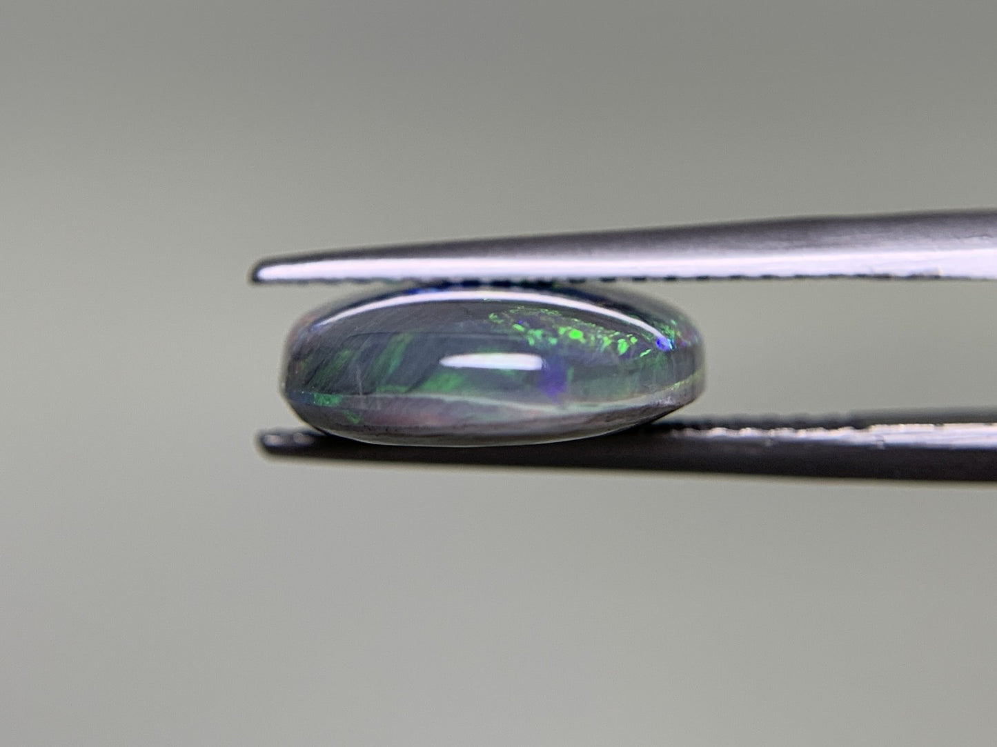 ブラックオパール 5.289ct 宝石ソーティング付き  16.6㎜×11.8㎜×4.1㎜  ルース（ 裸石 ） 3222Y