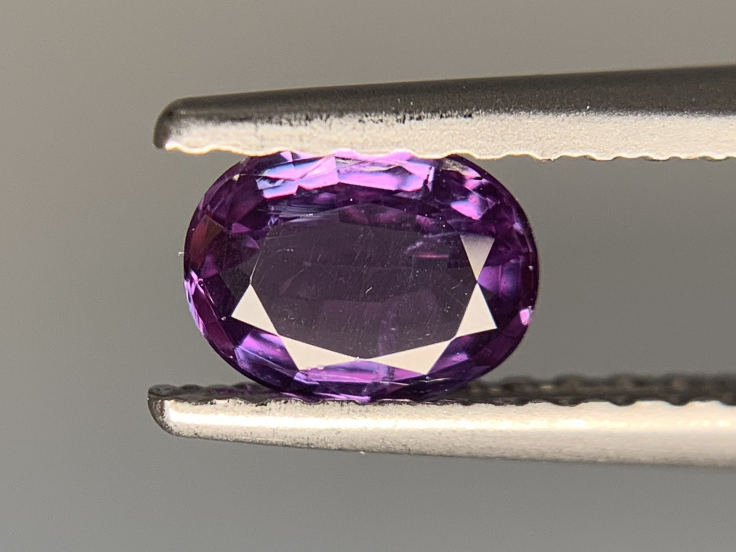 アレキサンドライト  0.373ct  中央宝石ソーティング付き  5.33㎜×4.12㎜×1.95㎜  ルース（ 裸石 ） 3238Y