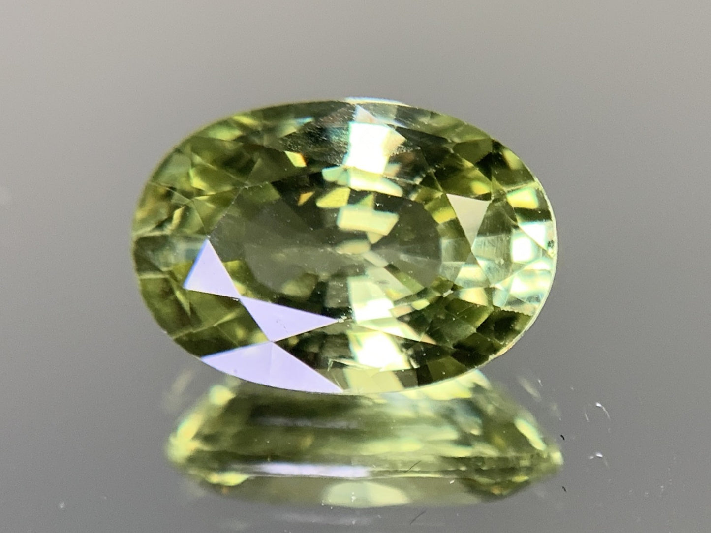 クリソベリル 3.311ct 宝石ソーティング付き  10.8㎜×7.4㎜×4.9㎜  ルース（ 裸石 ） 3244Y