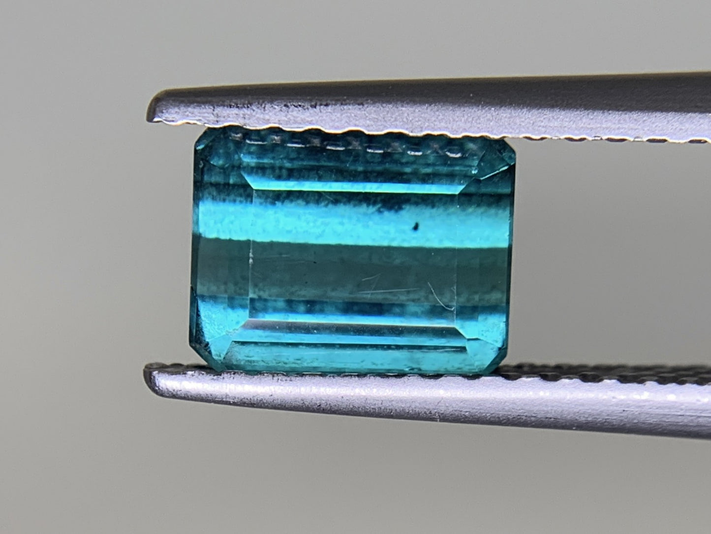トルマリン 1.514ct 宝石ソーティング付き  6.8㎜×5.5㎜×4.1㎜  ルース（ 裸石 ） 3266Y
