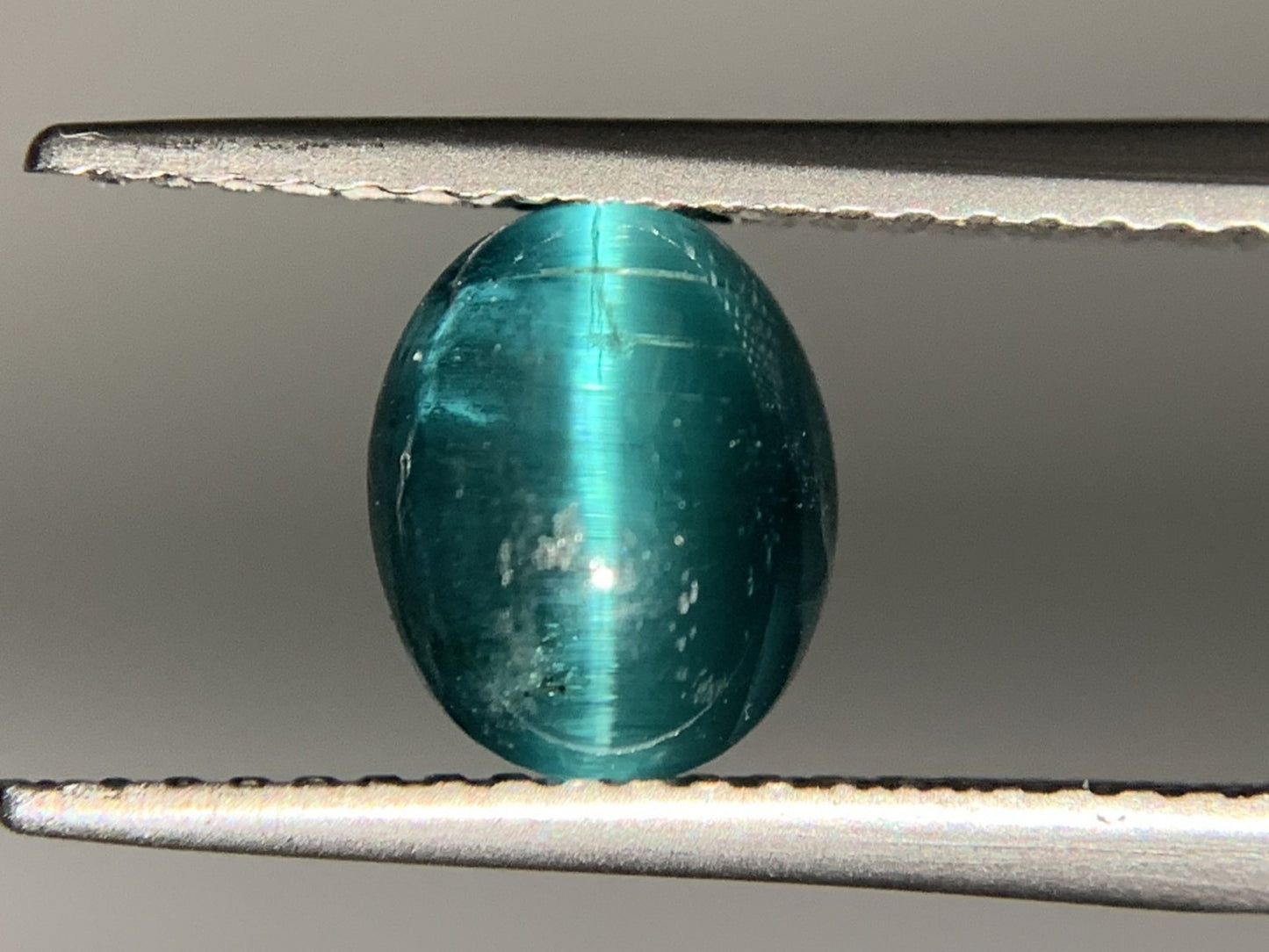 トルマリンキャッツアイ 1.886ct 宝石ソーティング付き  7.7㎜×5.8㎜×4.8㎜  ルース（ 裸石 ） 3330Y