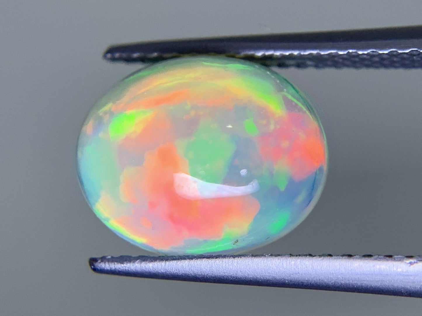 オパール 2.669ct 宝石ソーティング付き  11.3㎜×9.2㎜×5.1㎜  ルース（ 裸石 ） 3339Y