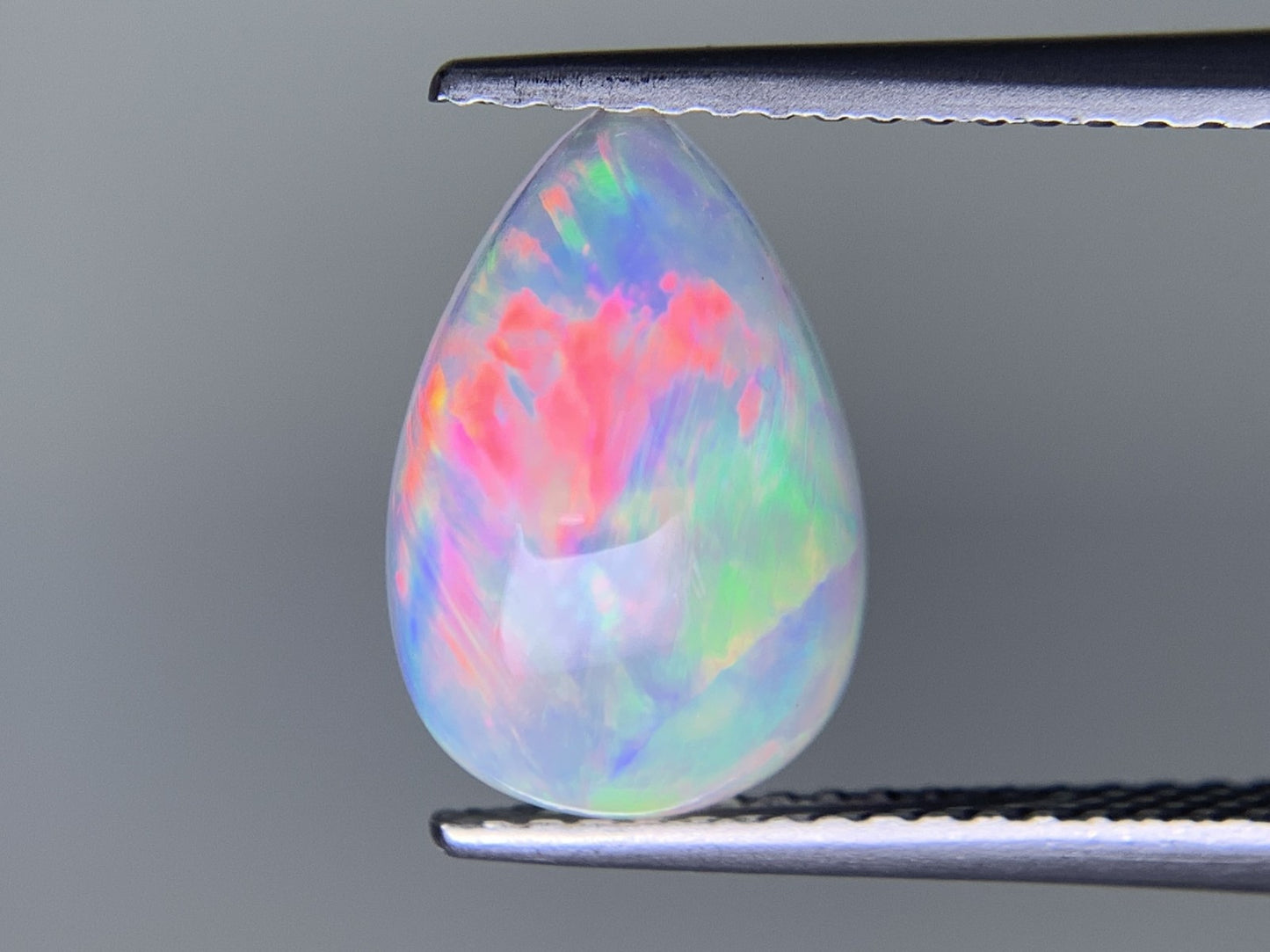 オパール 1.740ct 宝石ソーティング付き  11.5㎜×7.8㎜×3.7㎜  ルース（ 裸石 ） 3365Y