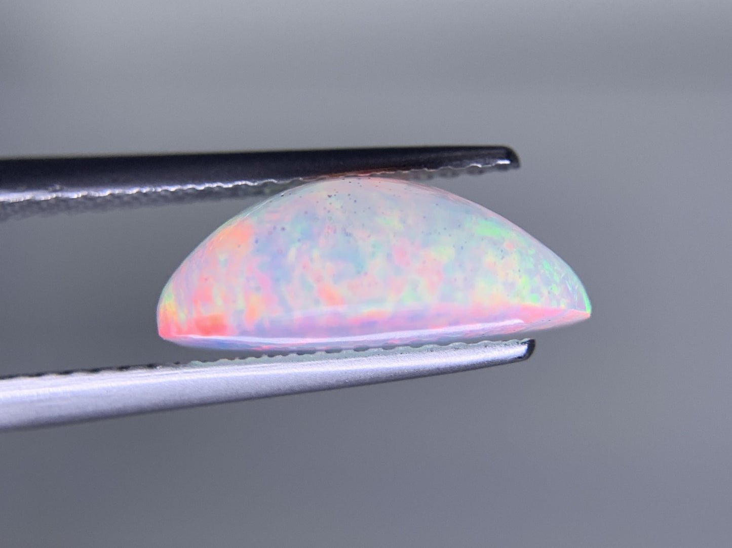 オパール 3.464ct 宝石ソーティング付き  13.3㎜×10.9㎜×5.3㎜  ルース（ 裸石 ） 3375Y