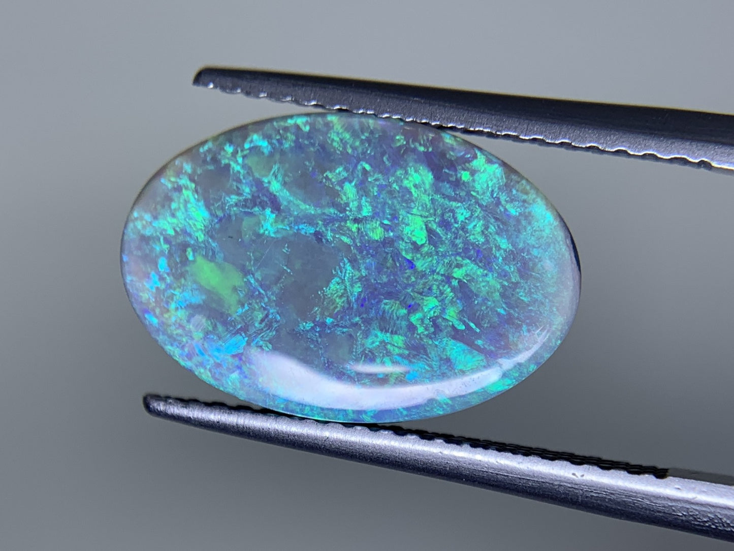 ブラックオパール 4.448ct 宝石ソーティング付き  14.9㎜×10.0㎜×4.3㎜  ルース（ 裸石 ） 3445Y