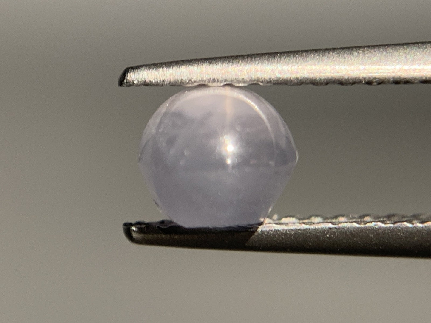 スターサファイア 1.662ct 宝石ソーティング付き  6.5㎜×5.3㎜×4.5㎜  ルース（ 裸石 ） 3466Y