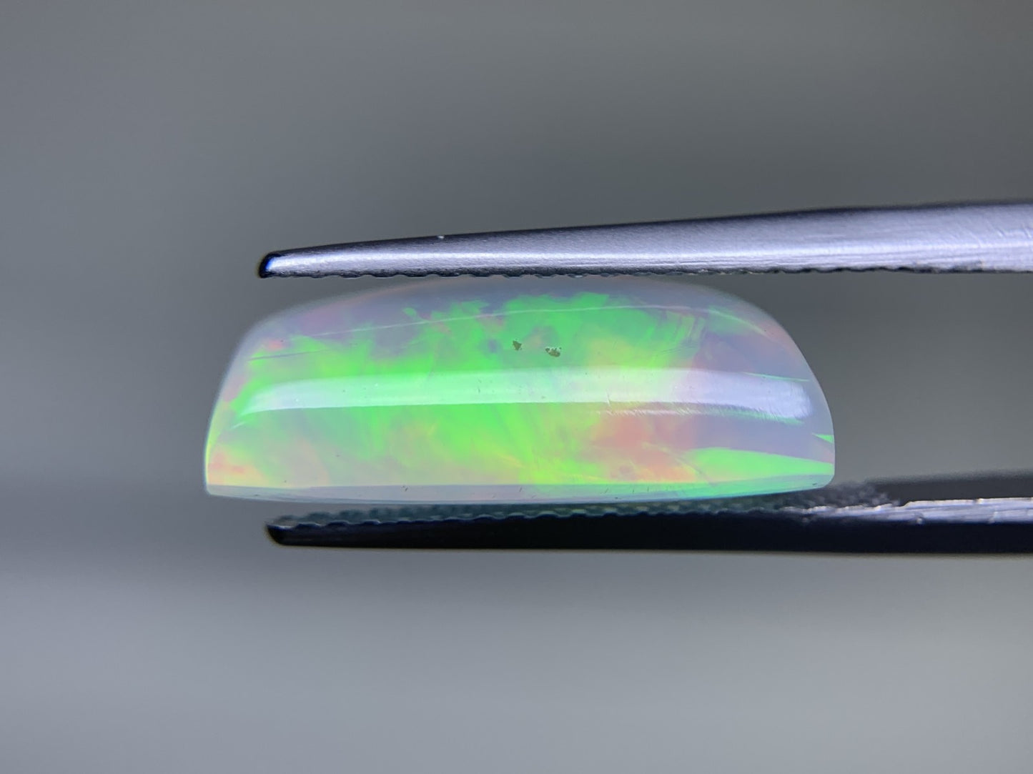 オパール 4.419ct 宝石ソーティング付き  15.8㎜×7.7㎜×6.1㎜  ルース（ 裸石 ） 3475Y