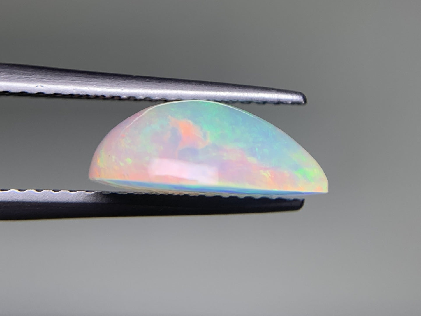 オパール 2.335ct 宝石ソーティング付き 12.5㎜×9.2㎜×4.9㎜ ルース（ 裸石 ） 3483Y