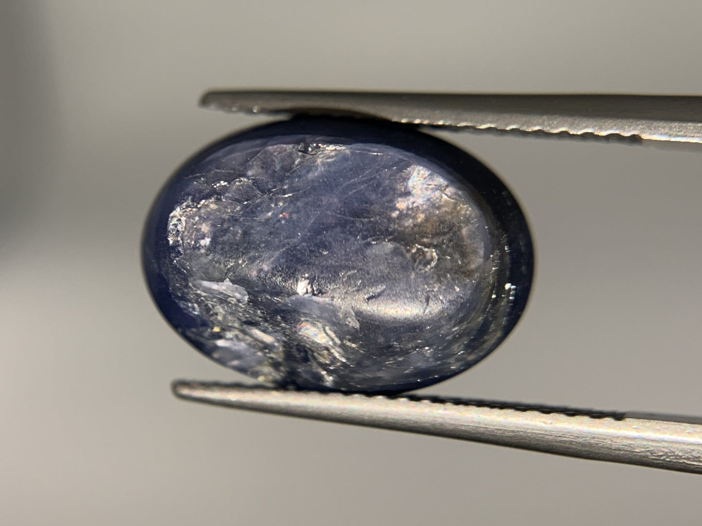スターサファイア 10.894ct 宝石ソーティング付き  14.8㎜×10.5㎜×6.4㎜  ルース（ 裸石 ） 3524Y